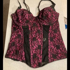 Vintage Victoria’s Secret corset - EUC.